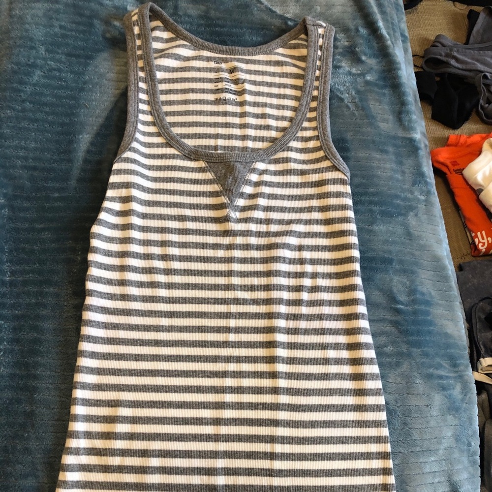 Tank top - Picture 2 of 2